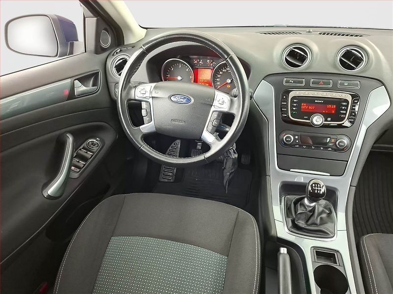 Ford Mondeo (2012) 1.6 TDCi, Tempomat - fotka 7 z 13