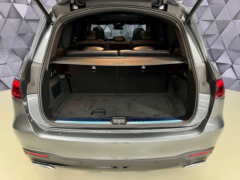 Mercedes-Benz GLS 450d 4M AMG+, EL.TAŽNÉ, MASÁŽE - fotka 42 z 44