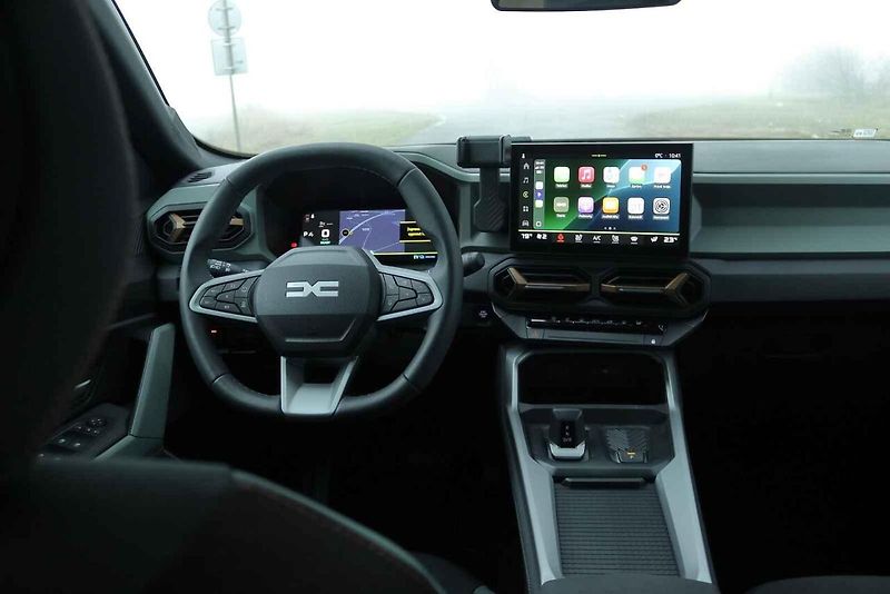 Dacia Bigster je posledním přírůstkem do modelové řady značky a zároveň její vlajkovou lodí.