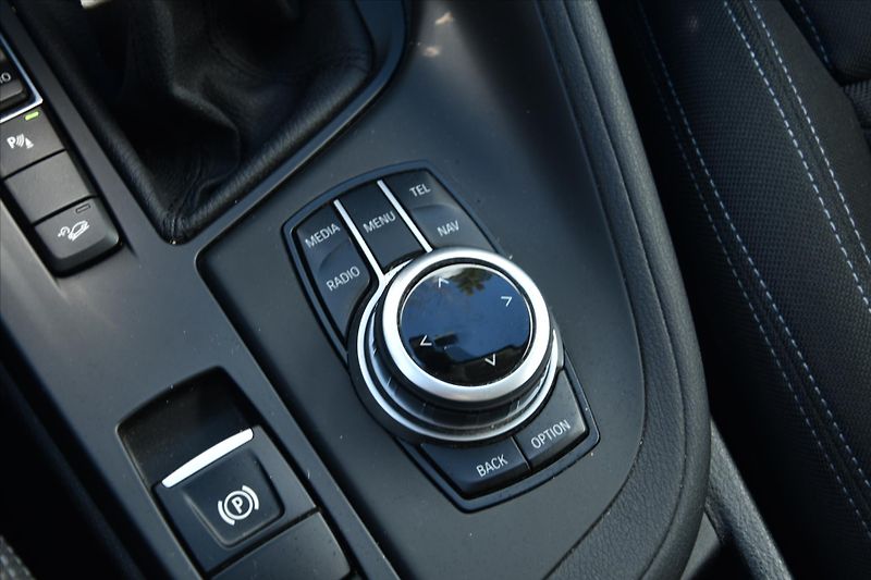 BMW X1 xDrive 20d 140kW 1.MAJITEL ČR - fotka 18 z 23