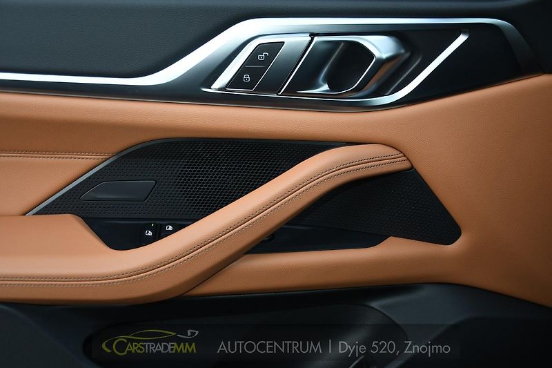 BMW Řada 4 420d xDrive M-SPORT ČR 1.MAJ - fotka 25 z 59