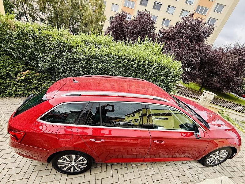 Škoda Superb (2022) 2.0TDi 110kW STYLE DSG TAŽNÉ  - fotka 17 z 21