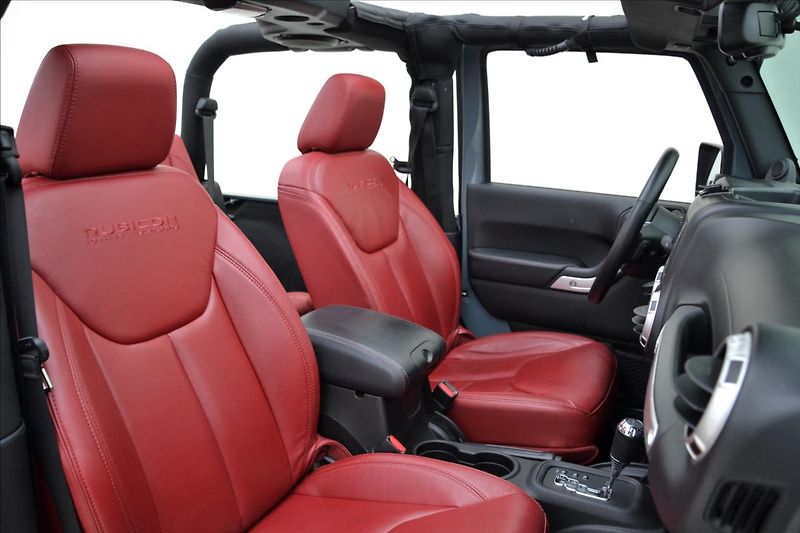 Jeep Wrangler 2.8 CRD/10th-Anniversary/CZ - fotka 36 z 49