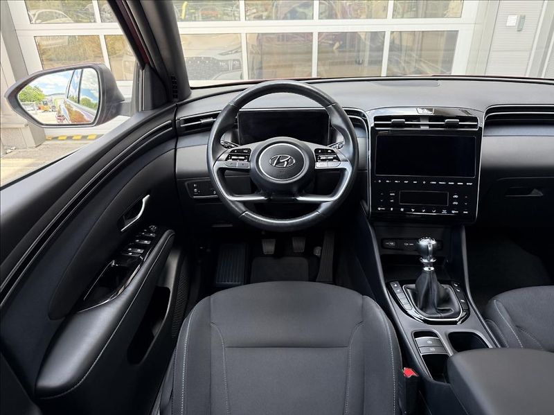 Hyundai Tucson 1,6 T-GDI HP  Smart Navi Sense - fotka 14 z 28