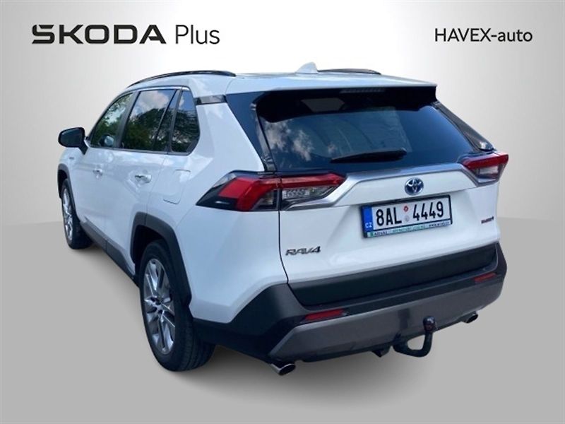 Toyota RAV4 (2020) 2.5 Hybrid e-CVT Executive - fotka 2 z 5