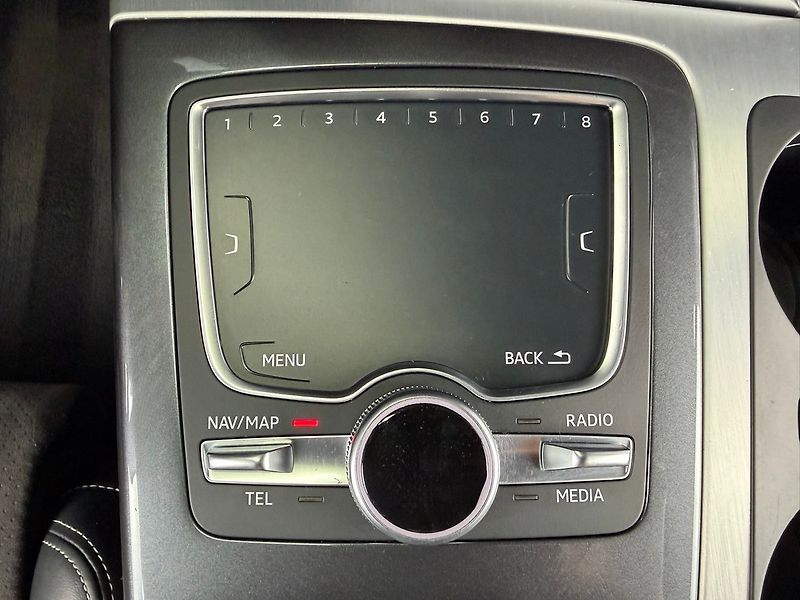 Audi Q7 3.0TDI 200KW QUATTRO S-LINE, V - fotka 22 z 30