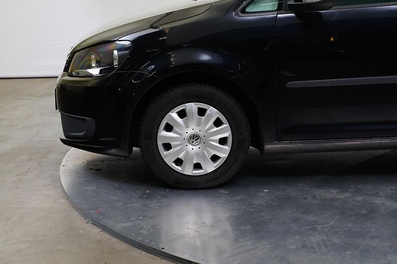 Volkswagen Touran - fotka 10 z 19