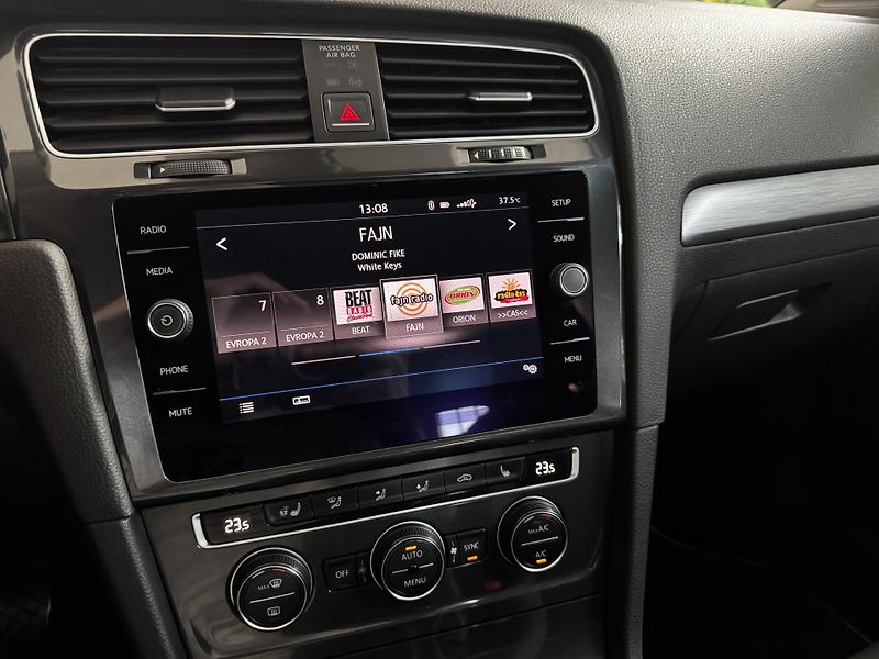 Volkswagen Golf (2019) Comfortline 1.4 TSI 92 KW - CZ - fotka 14 z 24
