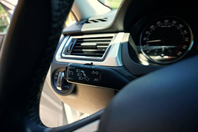 Škoda Rapid (2015) ELEGANCE 1,6 TDI 66 kW - fotka 28 z 38