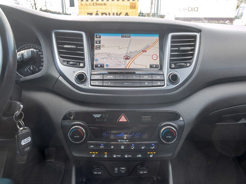 Hyundai Tucson (2016) ČR 1.7D 85KW – 49.550km - fotka 20 z 44