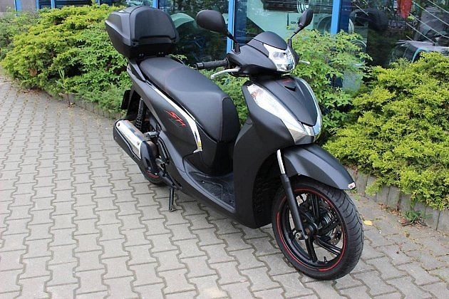 Honda SH 300i., zdroj: se svolením Harness