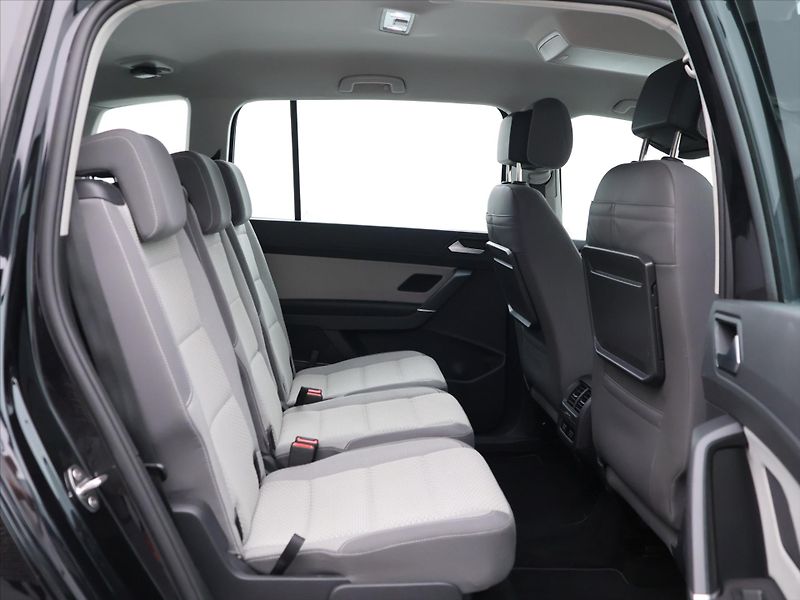 Volkswagen Touran 2.0 TDI 110kW DSG 7-Míst DPH - fotka 13 z 36