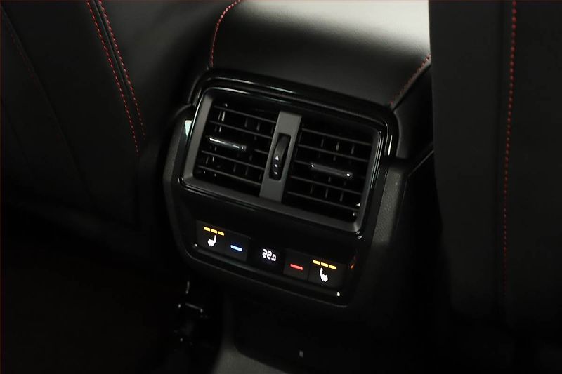 Škoda Kodiaq (2022) RS 2.0 TSI - fotka 17 z 25