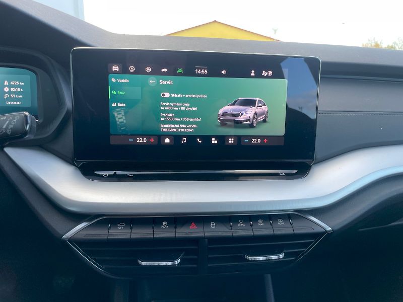 Škoda Octavia (2025) OCT.COMBI TOP SELECTION 2,0 TD - fotka 34 z 38
