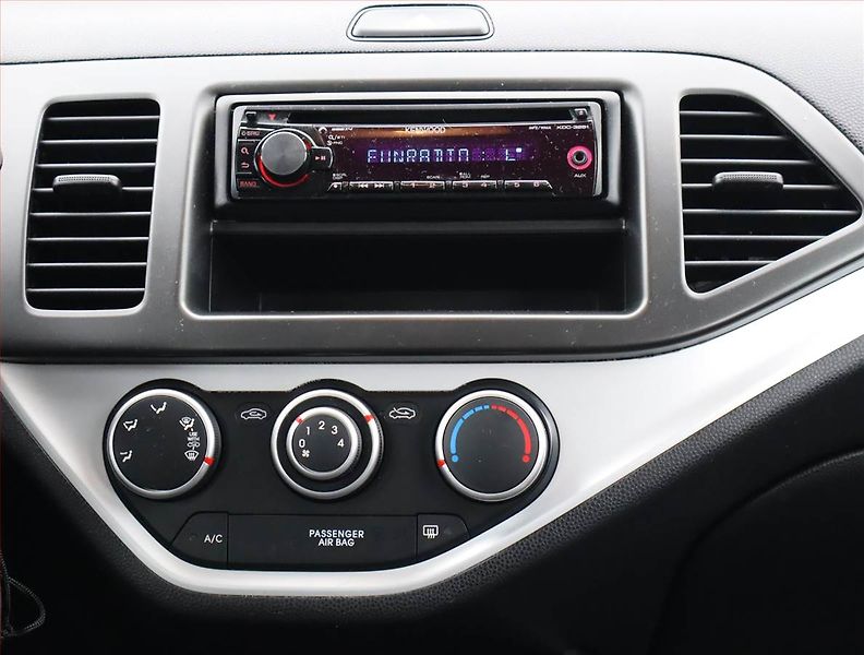 Kia Picanto (2011) 1.0 CVVT, po STK, levný provoz - fotka 12 z 14