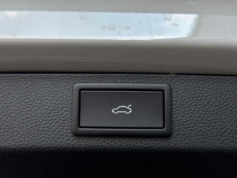 Škoda Karoq 1.5TSi DSG 150PS Sportline Mat - fotka 38 z 41