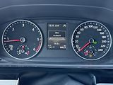 Volkswagen Multivan (2017) 2.0TDi DSG Highline RZV - náhled 31