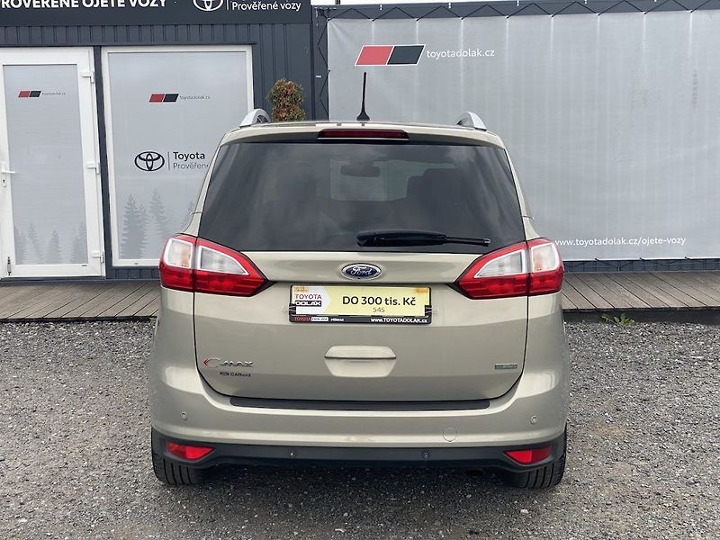 Ford Grand C-MAX 1.5 EcoBoost, ČR, 7 míst - fotka 6 z 14