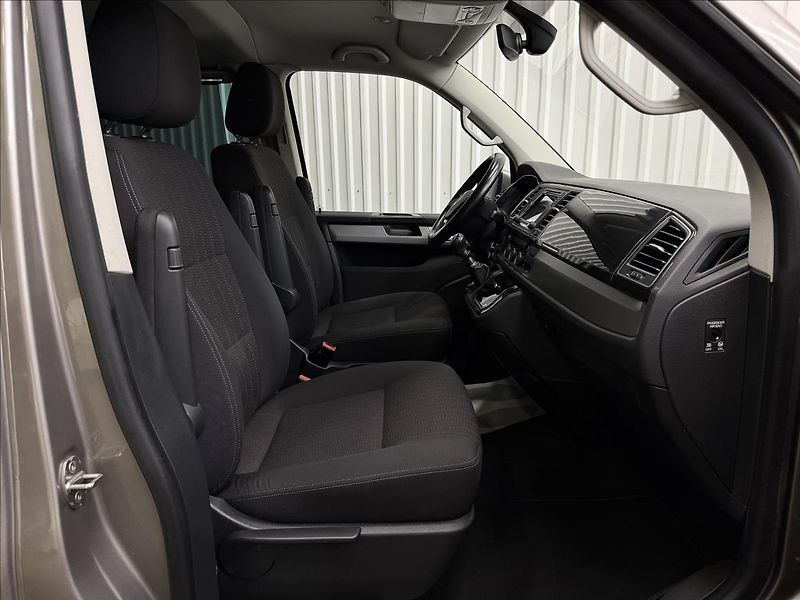Volkswagen Multivan 2.0TDI 150kW COMFORT 2XALU - fotka 38 z 42