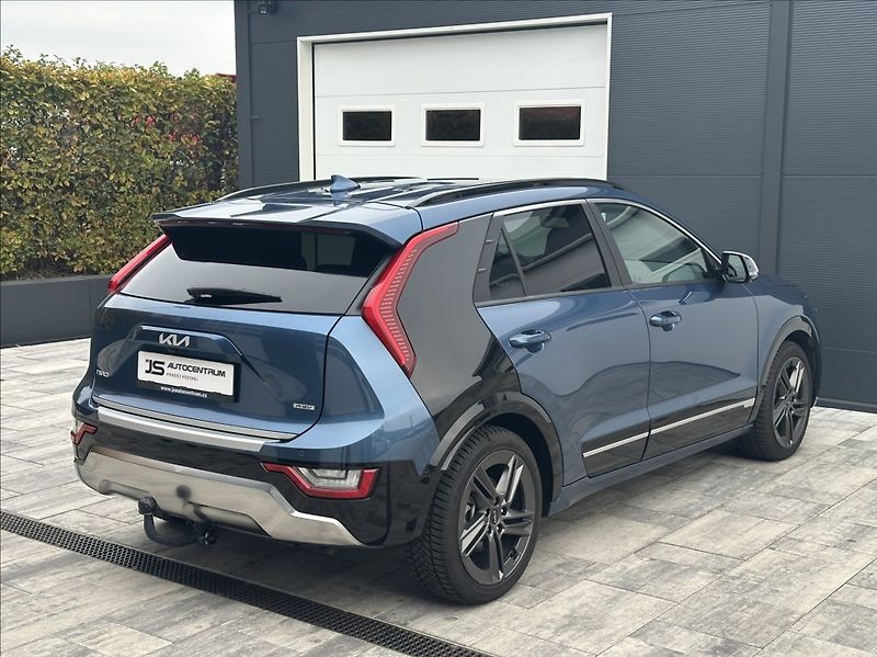 Kia Niro 1,6 GDI PHEV 184PS  Spirit A/T - fotka 7 z 54