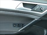 Volkswagen Golf 1,6 TDi 81kW CUP,2xkola,naviga - náhled 30