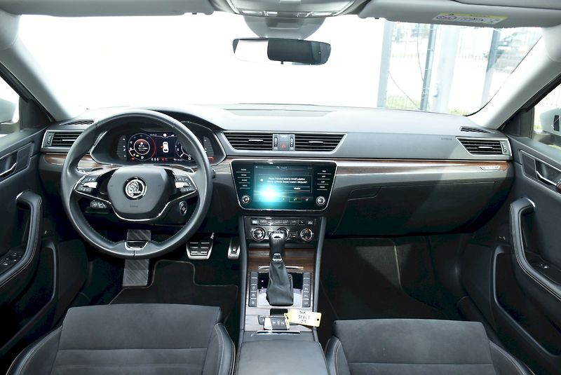 Škoda Superb (2021) Scout 2.0 TDI 147kW 4x4 DSG - fotka 5 z 35