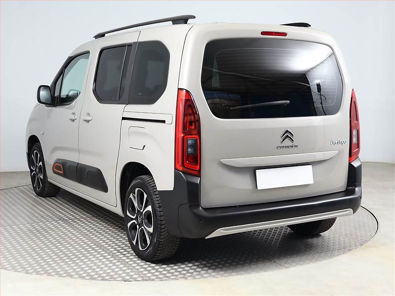 Citroën Berlingo (2020) Feel 1.5 BlueHDi, 5Míst, ČR - fotka 4 z 13