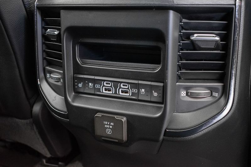 Dodge RAM 5.7 HEMI*LIMITED*AIR*LPG*ČR 1M - fotka 13 z 48