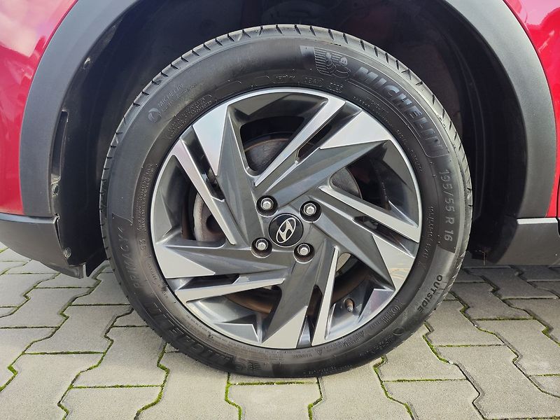 Hyundai Bayon 1.0 T-GDI/74kW Play Climate - fotka 25 z 27