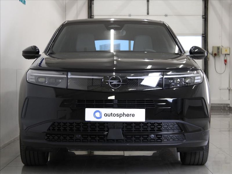 Opel Grandland 1,2 Hybrid 145k. GS-line 17tkm - fotka 2 z 22