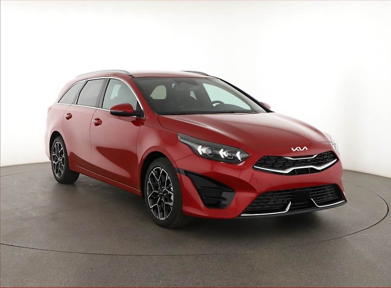 Kia Ceed (2025) 1.5 T-GDI, ACC, FullLed, DPH - fotografie inzerátu
