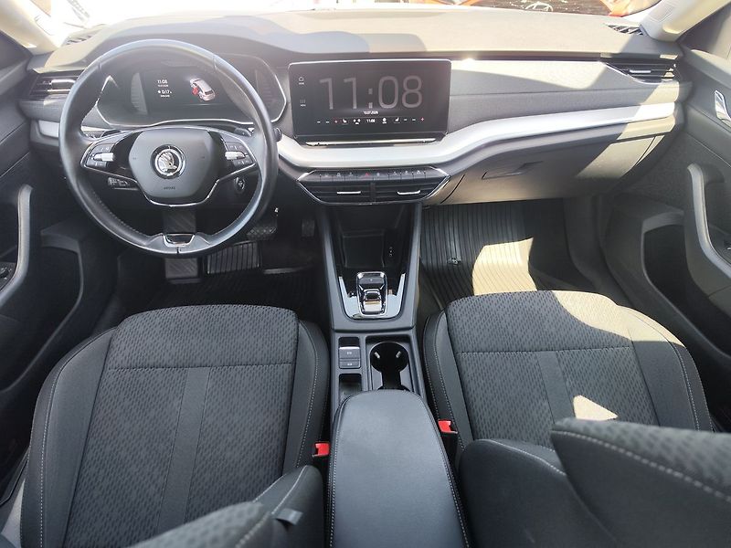 Škoda Octavia 2.0 TDI/85kW Style DSG - fotka 14 z 34