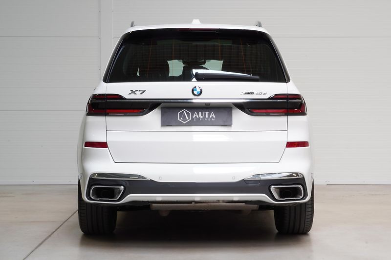 BMW X7 Xdrive40d,Mpaket,ČR,DPH,Tažné - fotka 7 z 40