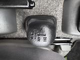 Suzuki Jimny (2001) 1.3 BENZÍN 4X4 Cross-Country! - náhled 12