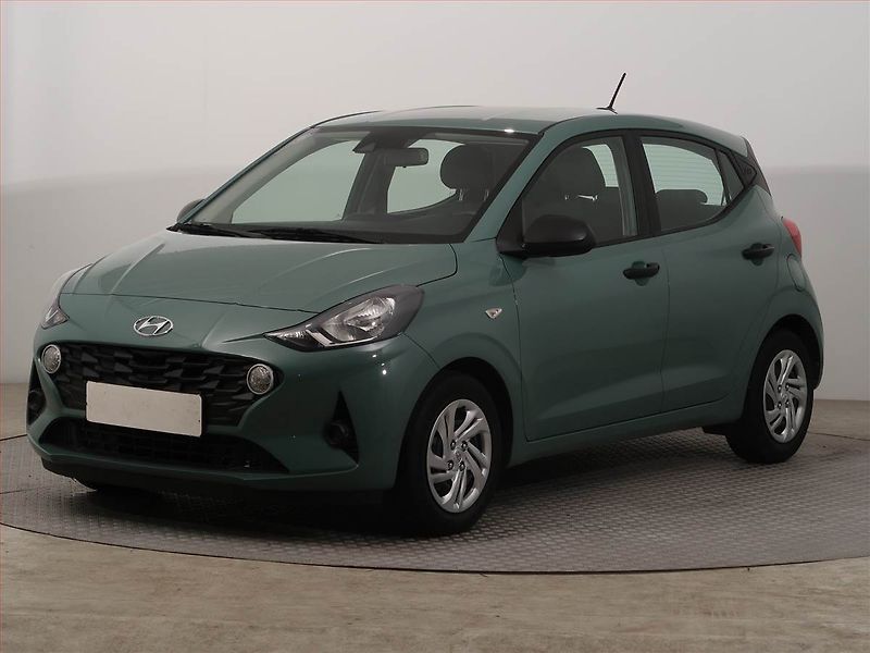 Hyundai i10 (2022) Comfort 1.0, ČR,1.maj - fotka 2 z 13
