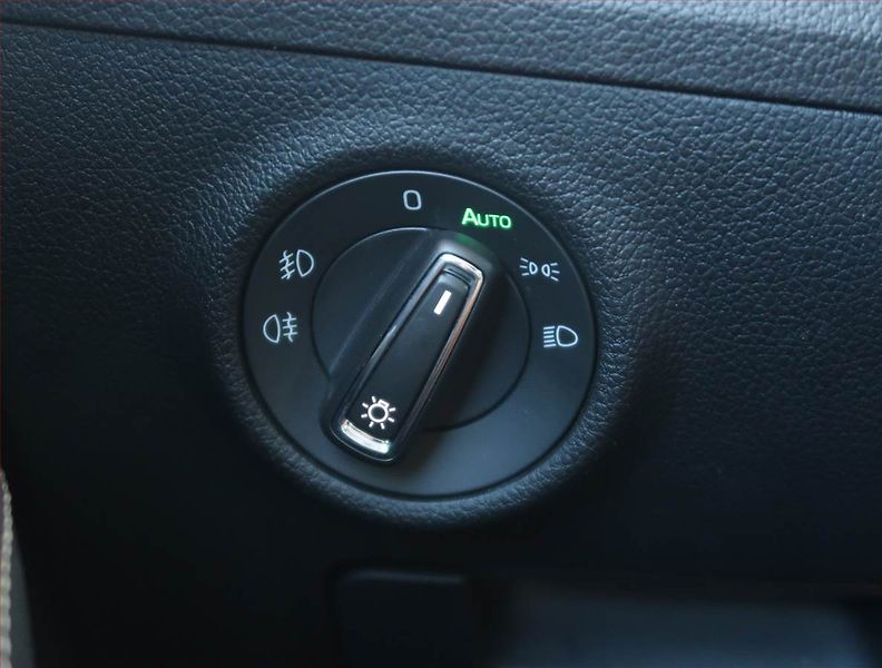 Škoda Kodiaq (2023) 2.0 TDI - fotka 17 z 19