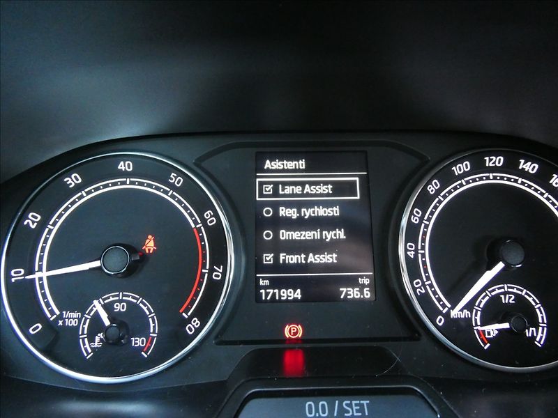 Škoda Fabia 1,0 TSi 70kW koupeno v ČR, DPH - fotka 33 z 39