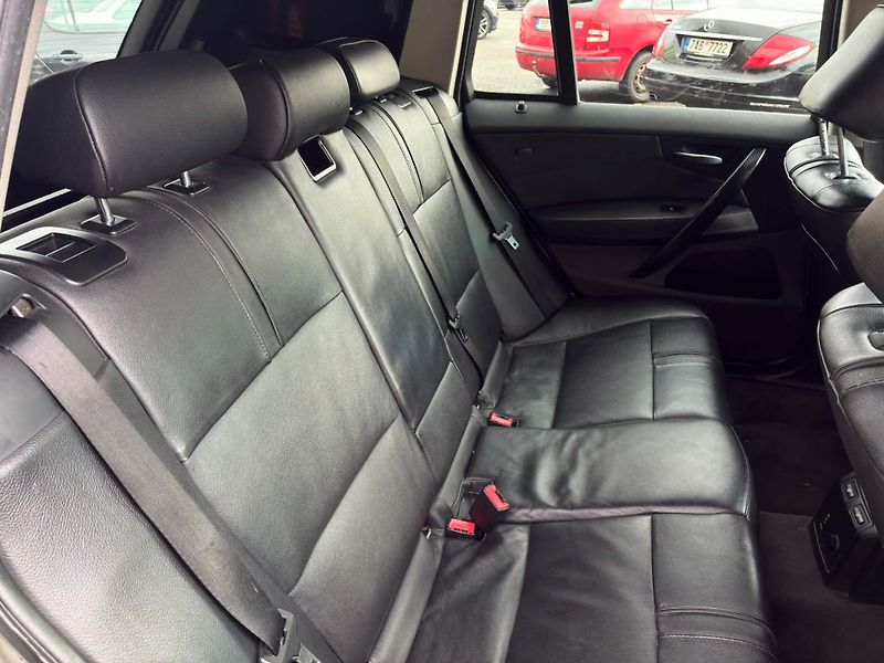 BMW X3 koupeno v ČR 2 majitel - fotka 16 z 18