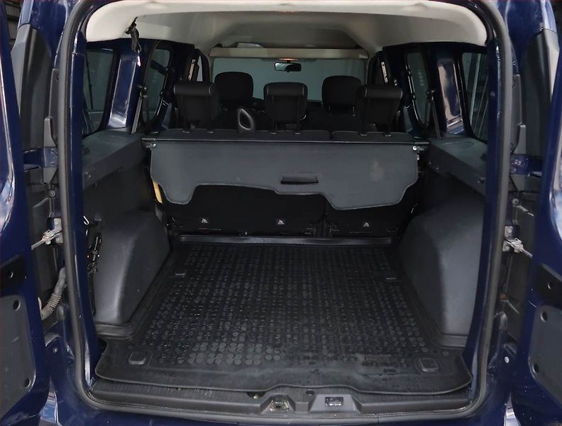 Dacia Dokker (2019) Arctica 1.6 SCe, 5Míst, ČR - fotka 13 z 15