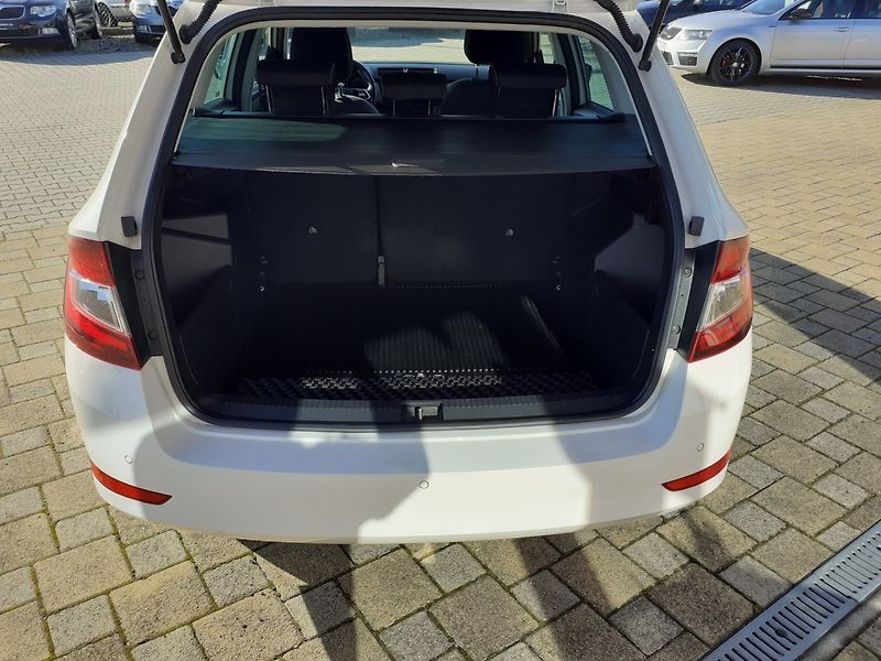 Škoda Fabia (2021) KOMBI 1.0 TSi STYLE - fotka 23 z 36