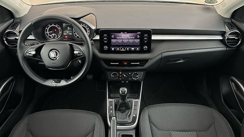 Škoda Fabia 1.0 TSI Style - fotka 8 z 23