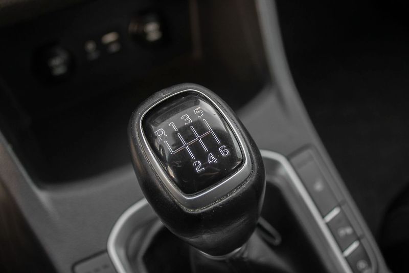 Hyundai i30 - fotka 21 z 29