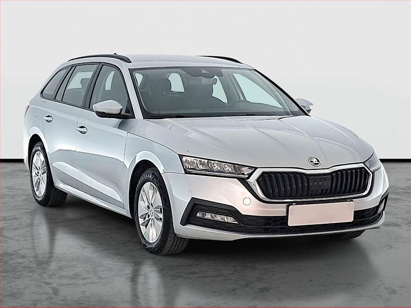 Škoda Octavia (2022) Ambition 2.0 TDI, ČR,1.maj - fotografie inzerátu