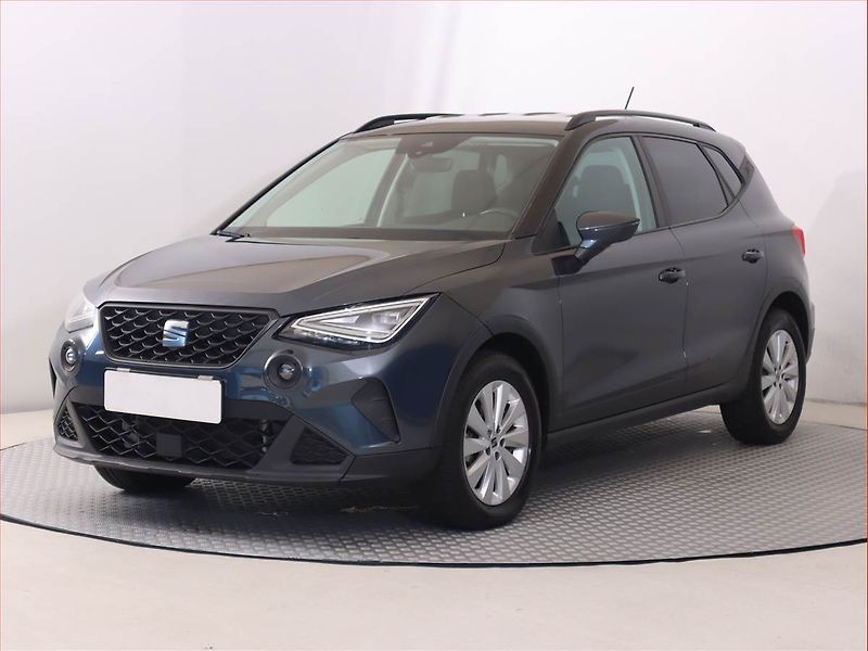 Seat Arona (2022) Xcellence 1.0 TSI, Automat - fotka 2 z 22