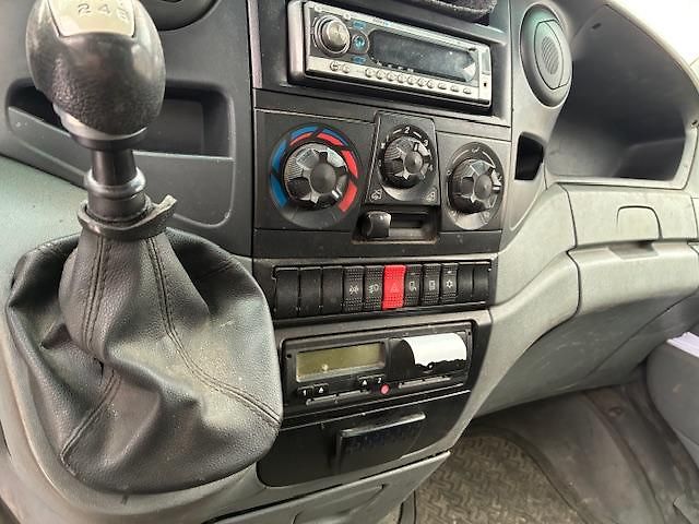 Iveco Daily 50C18 N1, valník 6,15 m - fotka 7 z 12