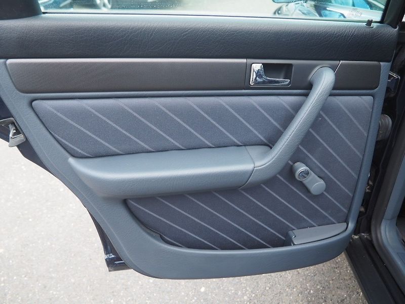 Audi A6 (1996) 1.9 TDi - fotka 10 z 34