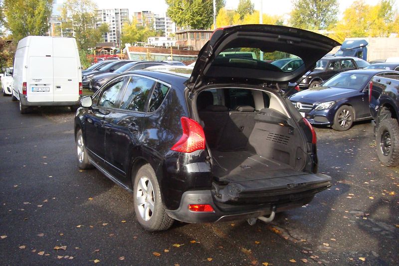 Peugeot 3008 (2013) 1.6HDi,Hybrid 4,AUT,4x4,Panora - fotka 14 z 78