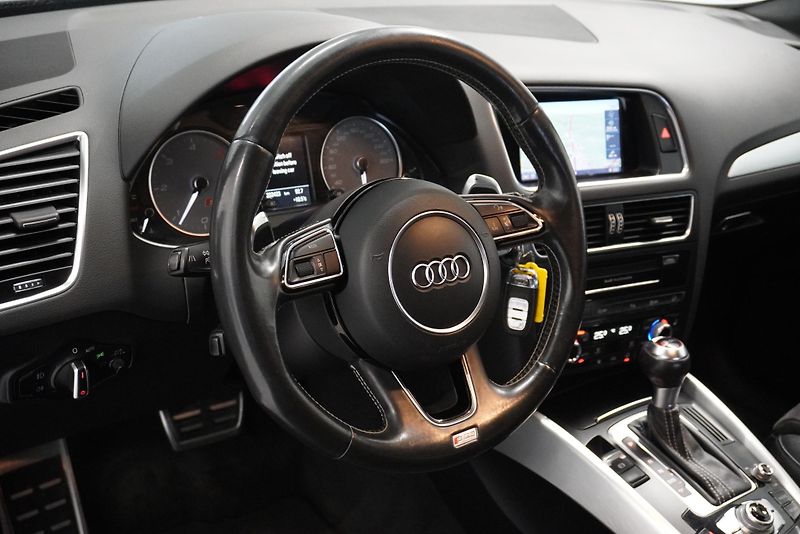 Audi SQ5 3.0TDI 313PS QUATTRO AUZTOMAT - fotka 14 z 28