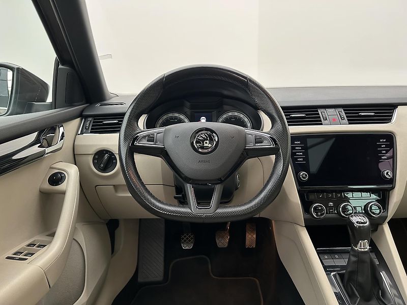 Škoda Octavia 2.0 TDI Style Plus - fotka 5 z 30