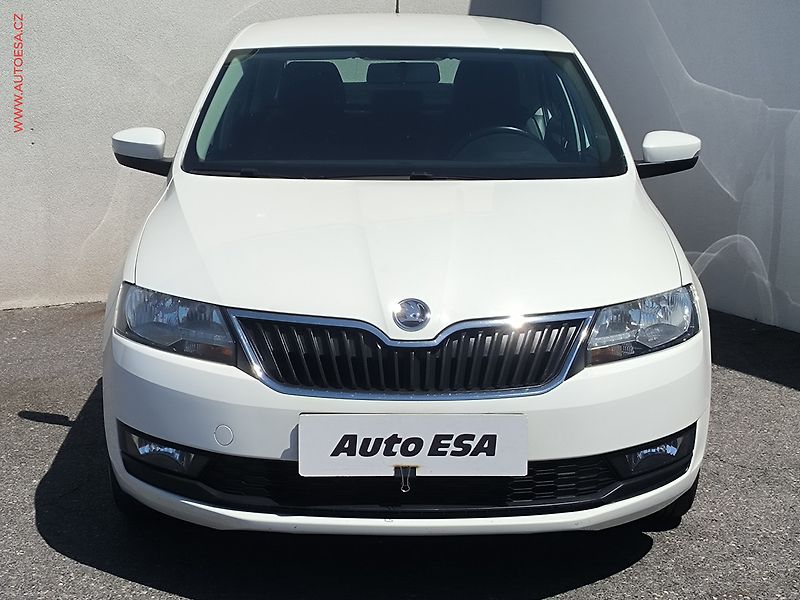 Škoda Rapid (2018) 1.0 TSI, ČR, AC, výhřev sed - fotka 2 z 16